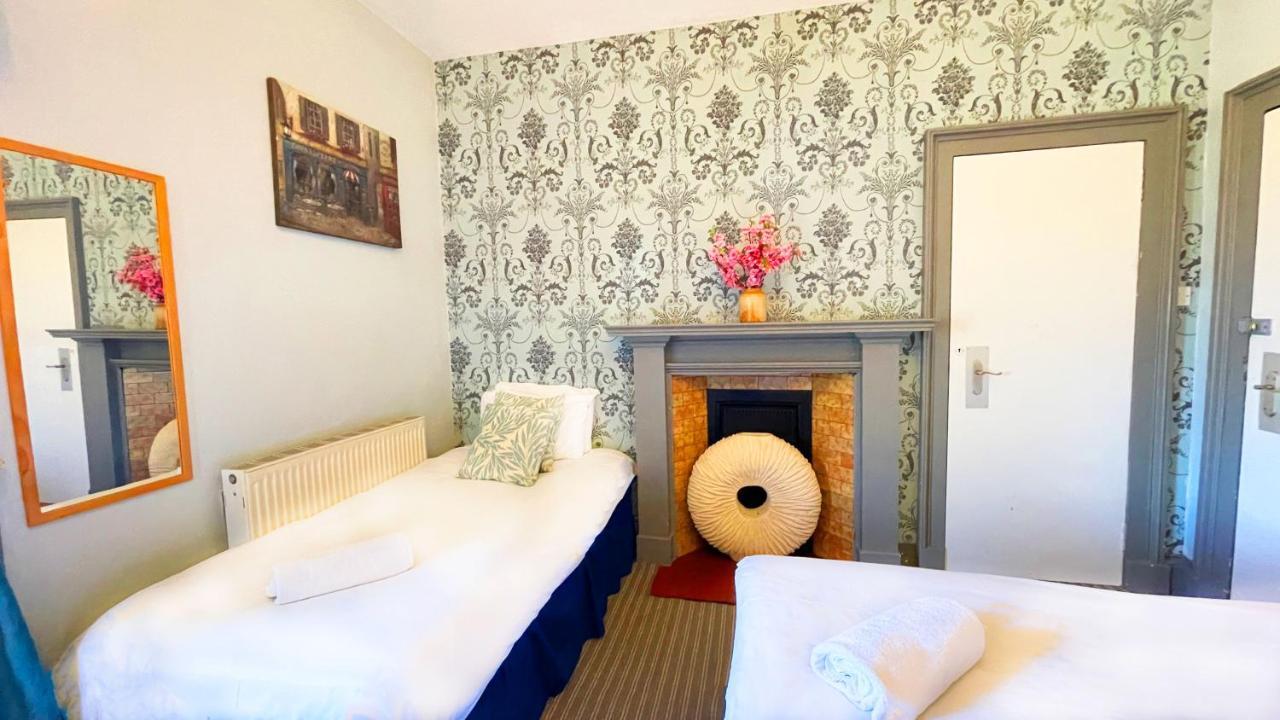 Kirkhill Estate Rooms Gorebridge Extérieur photo