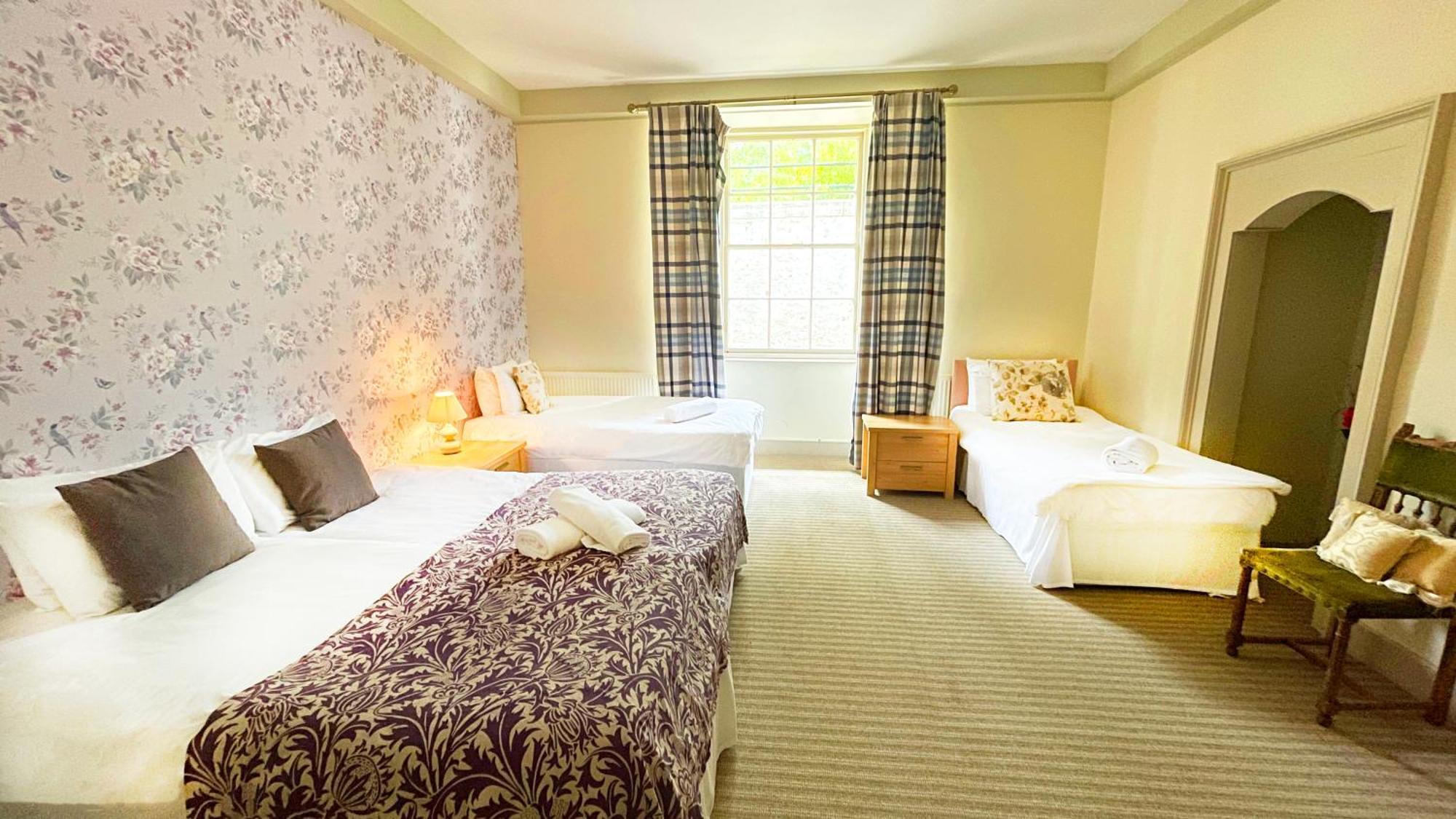 Kirkhill Estate Rooms Gorebridge Extérieur photo